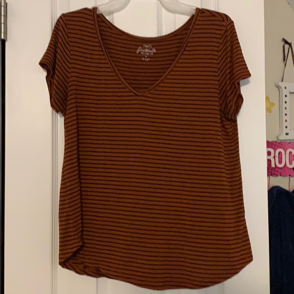 Soft Brown&Black Relaxed Tee V Neck